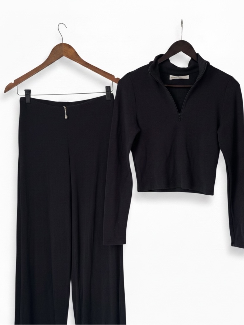 OAK + FORT Black Quarter Zip-Front Crop Top & Wide-Leg Pants